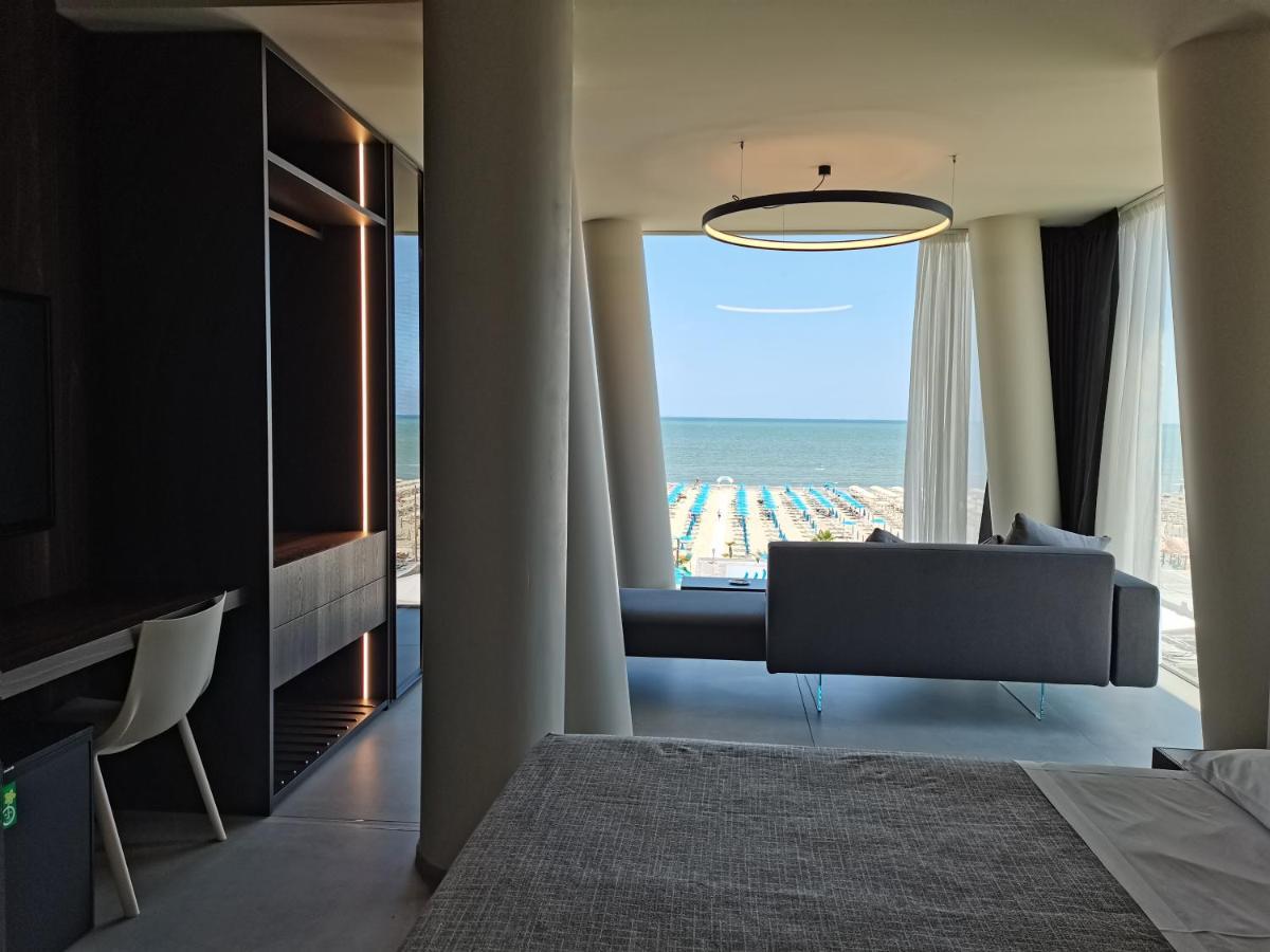 Hotel Commodore Cervia Exteriér fotografie
